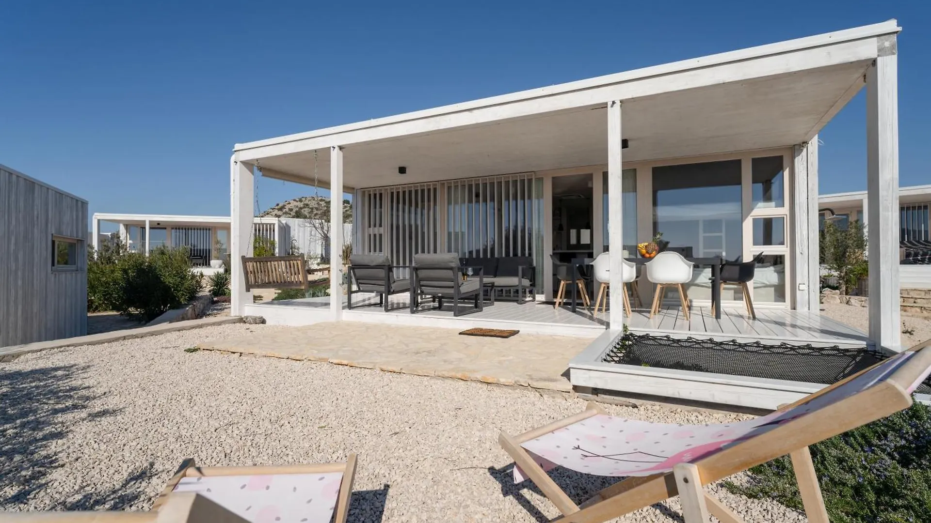 Villa Flow Buqez Drage
