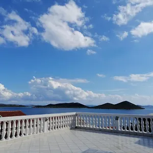 Apartament Mestrovic