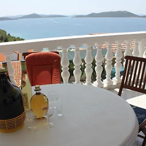  Apartament Toni Na Moru